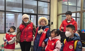 �ι�����վ