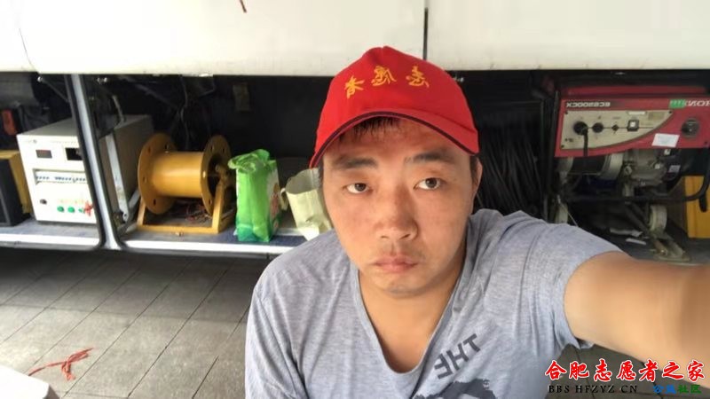 百盛.jpg